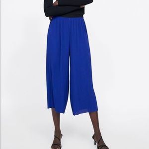 Zara Dark Blue Palazzo Accordion Pants NWT